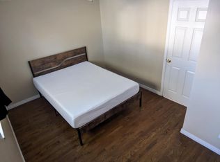 807 Hoorne Ave, Colorado Springs, CO 80907