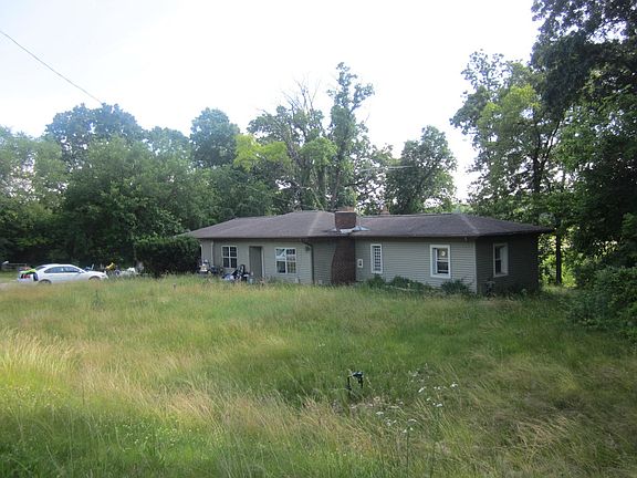 2nd image of 9896 S Ionia Rd