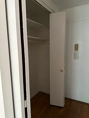 Rented by Eric Goodman Realty Corp | media 11