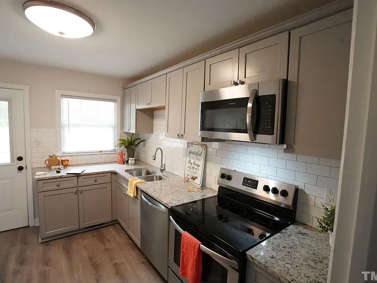 1206 Downing Rd — Photo 28