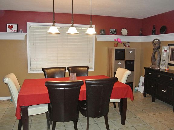5th image of 4053 NE 22nd Ave