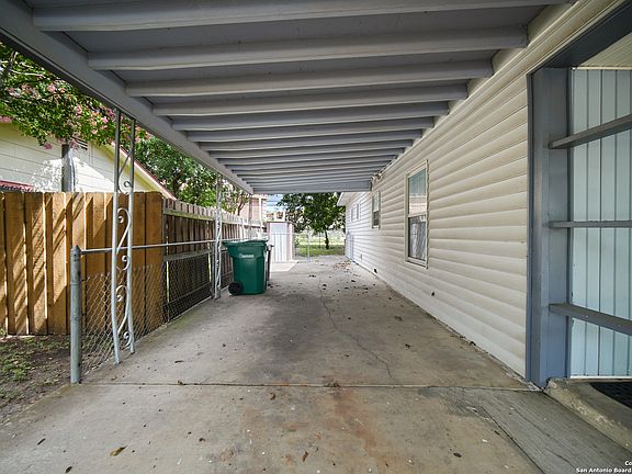 2nd image of 131 W PALFREY ST