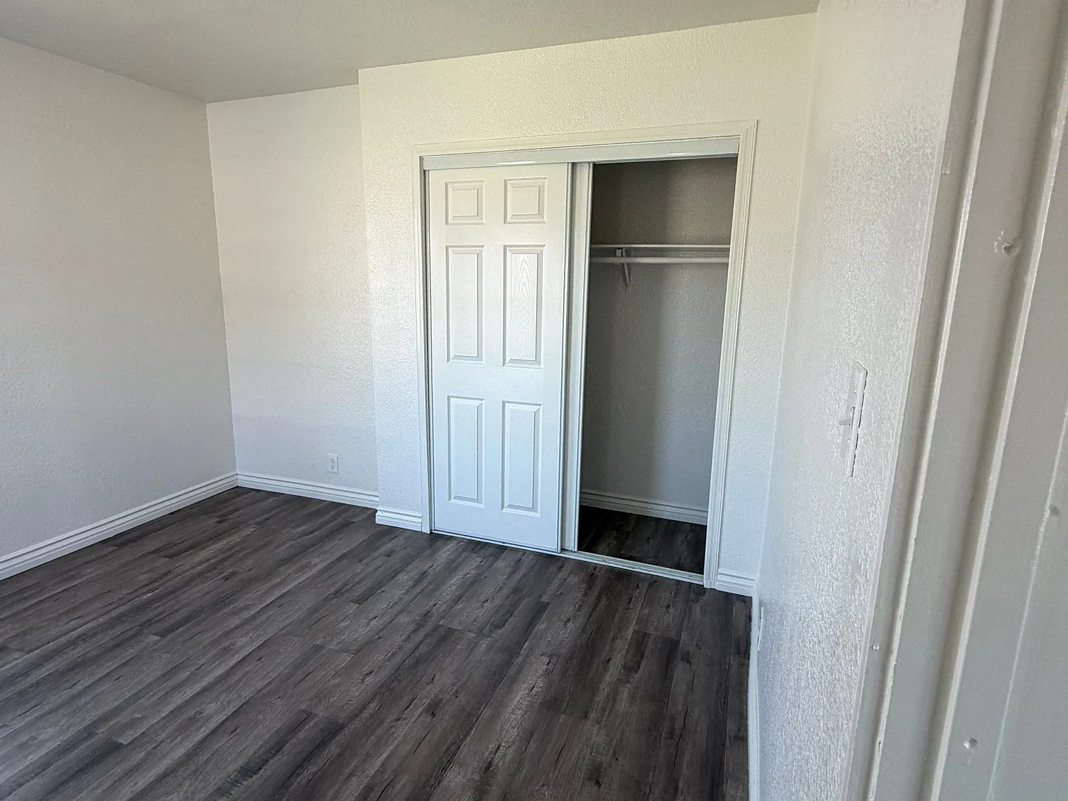 1 bed, $1,400 — Photo 4