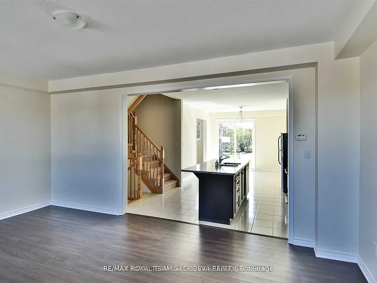 10 Heron Park Pl — Photo 29