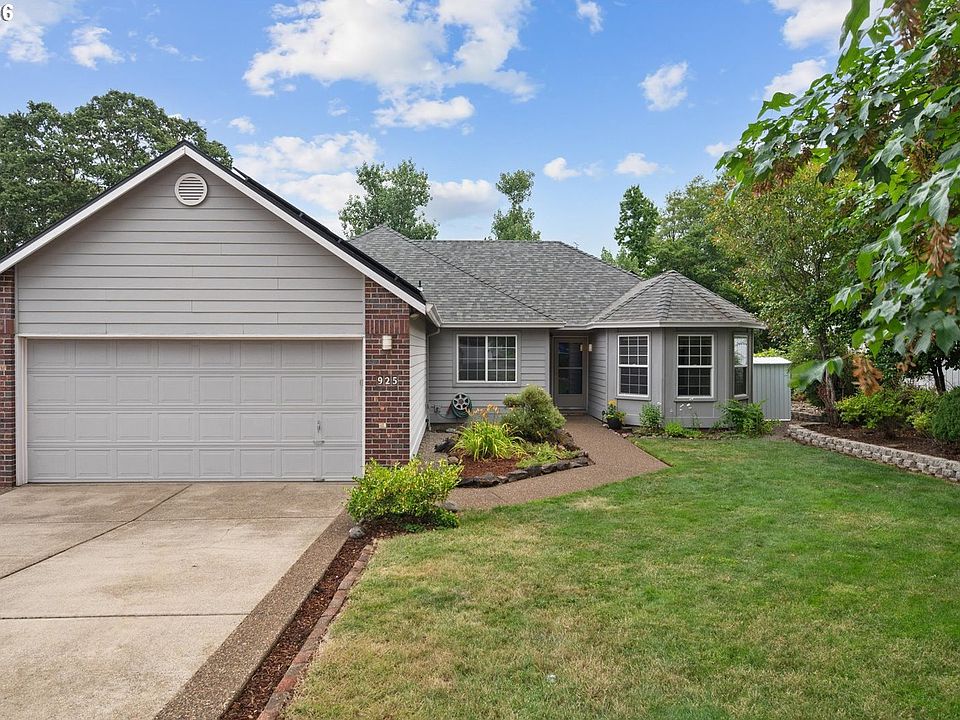 1st image of 925 Donna Lynn Way