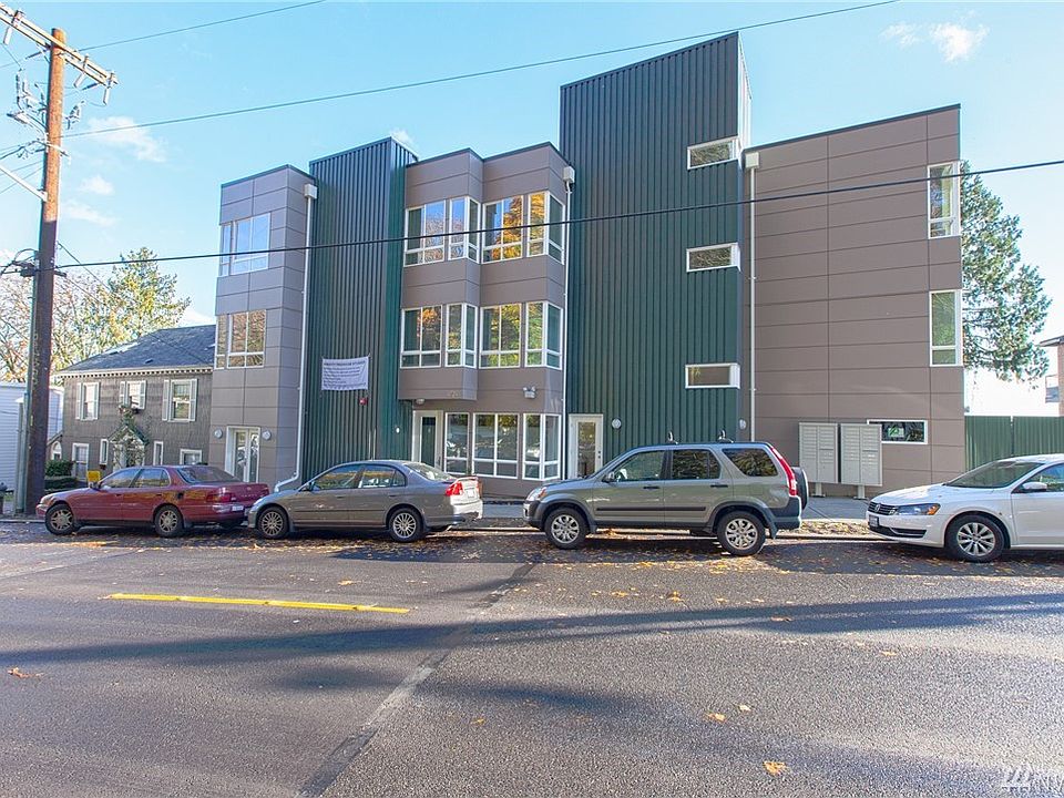 1st image of 4724 22nd Ave NE APT 204
