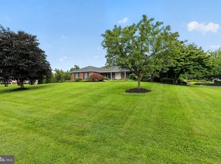 302 Detjen Dr, Hockessin, DE 19707