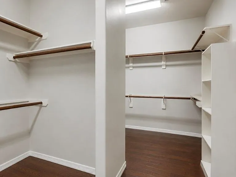 1506 Shady Villa Fern — Photo 17