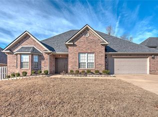 2523 Horizon Blvd, Rogers, AR 72758