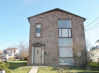 317 W Grant St, Houston, PA