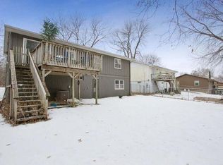 1528 Prairie Du Chien Rd, Iowa City, IA 52245