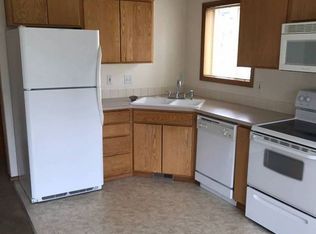 2187 Dorsey Dr, Hubbard, OR
