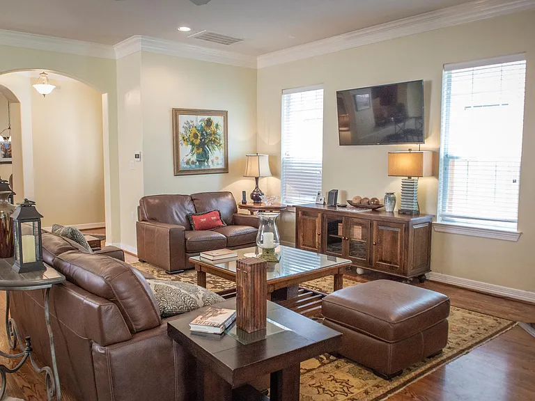 7604 Janak Dr — Photo 26