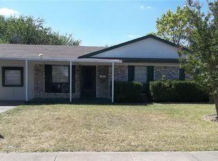313 Red Bud Ln, Wilmer, TX 75172