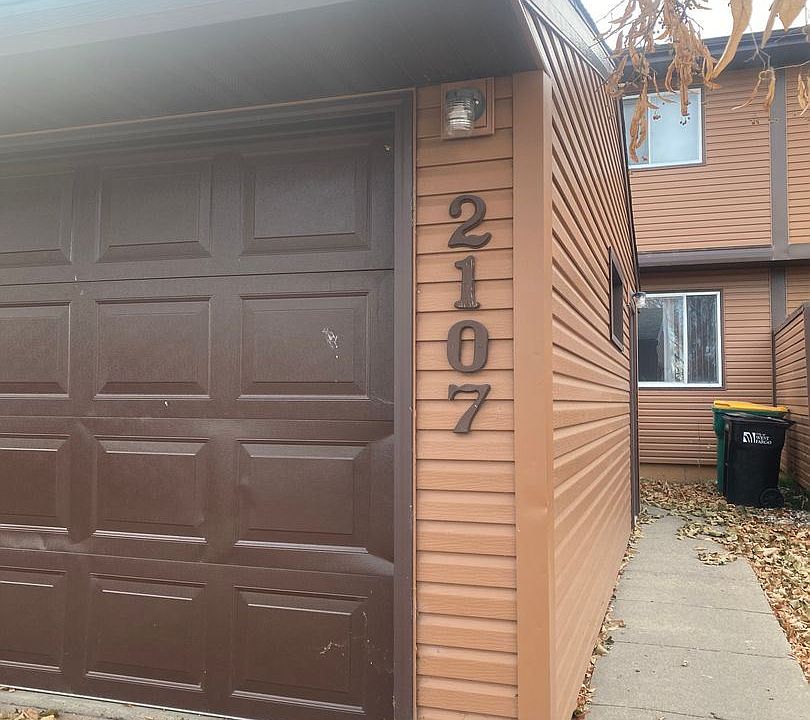 1st image of 2107 2nd Ave E
