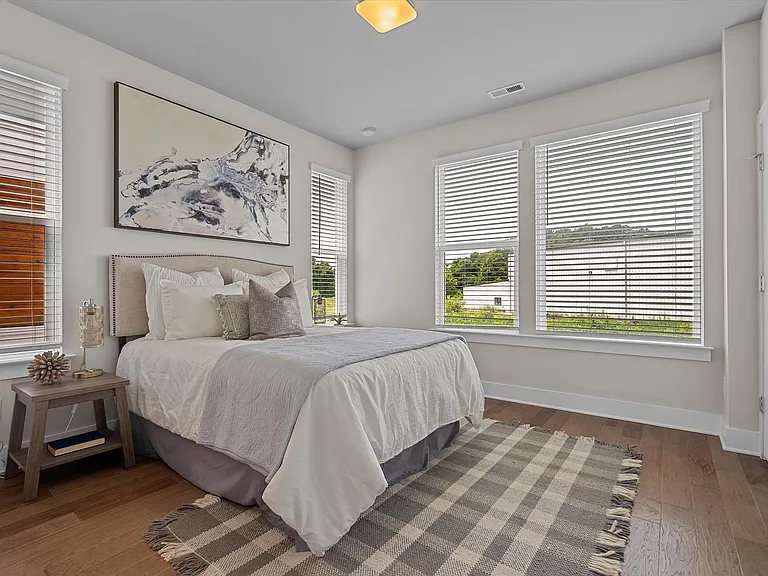 4201 Bryant Terraces Dr — Photo 13