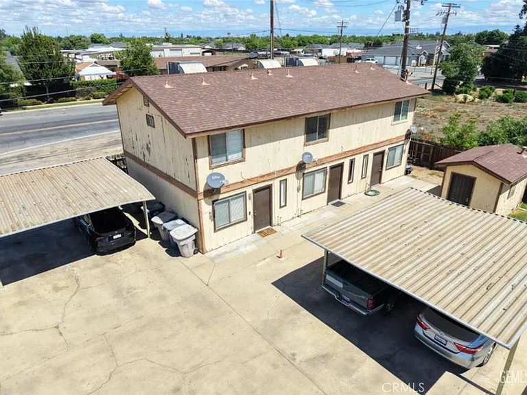 318 Gemini St — Photo 1