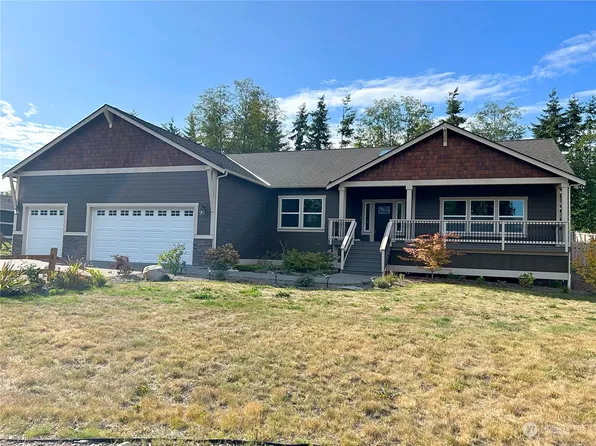 38651 Benchmark Avenue NE, Hansville, WA 98340