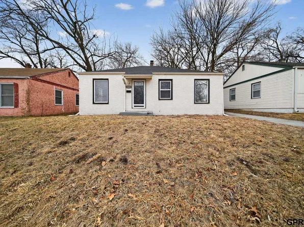2010 Jackson St, Bellevue, NE 68005