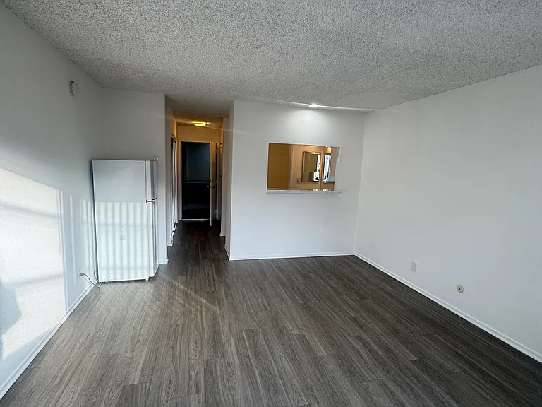 The Lennox — Photo 22