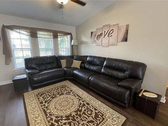 3rd image of 241 SW 43rd St #241