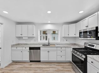 6616 20TH Avenue, Kenosha, WI 53143