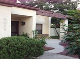 8808 SW 150 Place Cir, Miami, FL 33196