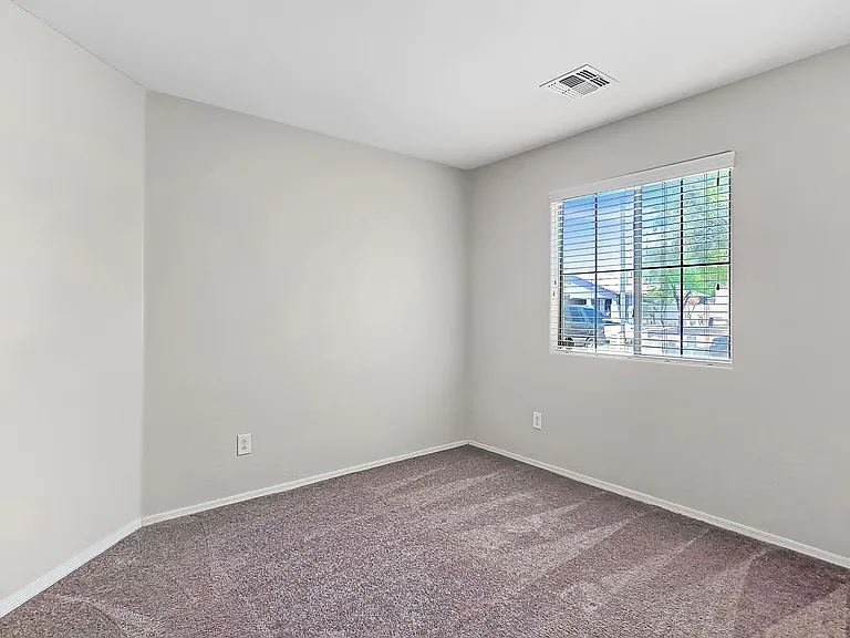 23827 W Yavapai St — Photo 11