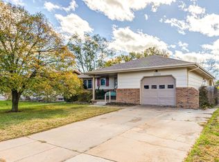 1224 E Minneapolis Ave, Salina, KS 67401