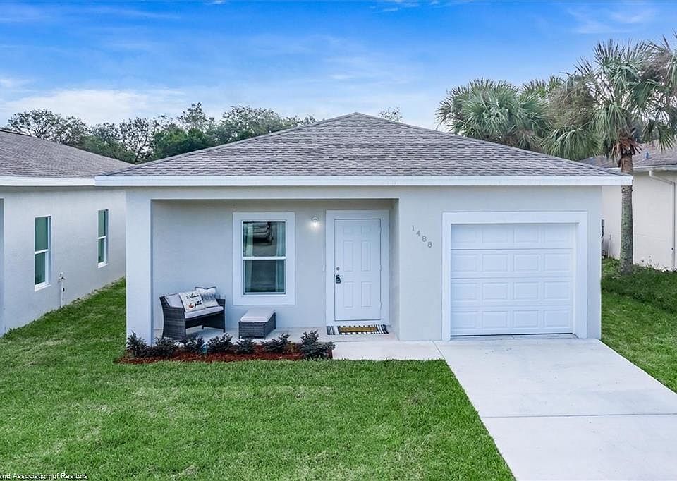 1st image of 1475 Las Villas Blvd