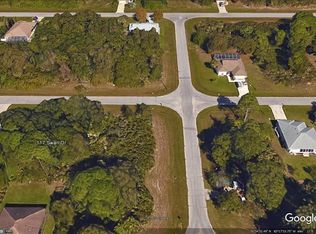 117 Swan Dr, Rotonda West, FL 33947