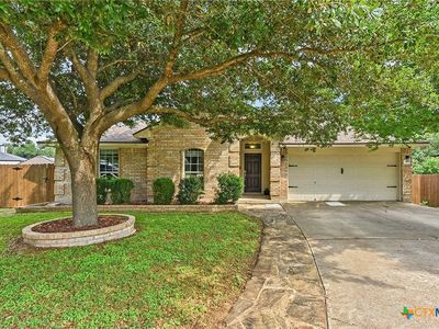 211 Gettysburg Loop, Elgin, TX, 78621