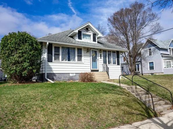 1113 Oak Avenue, Tomah, WI 54660