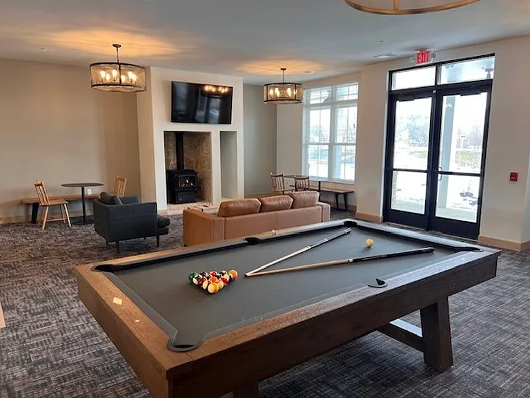 Homestead Luxury Apartments — Photo 10