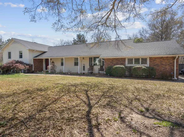 3174 Cedar Springs Dr, Spartanburg, SC 29302