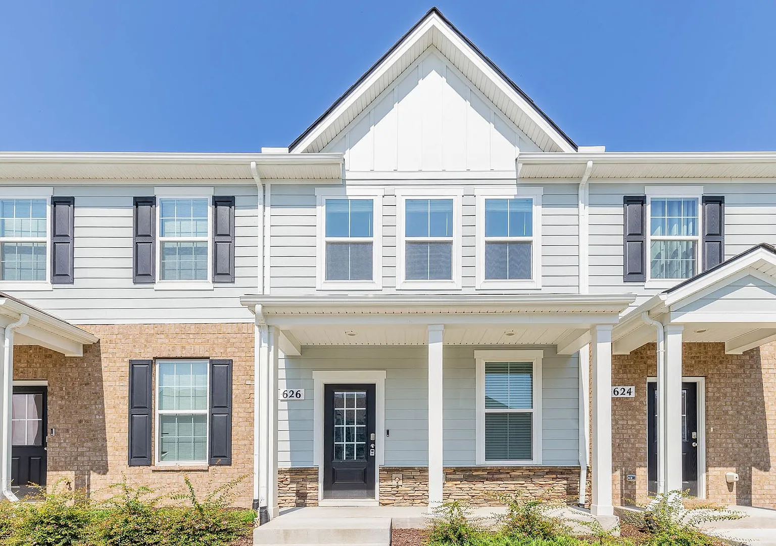 626 Longtail Ln — Photo 1