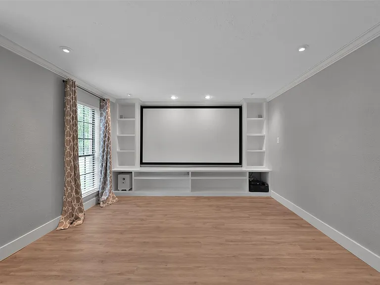 14 E Wandering Oak Dr — Photo 10