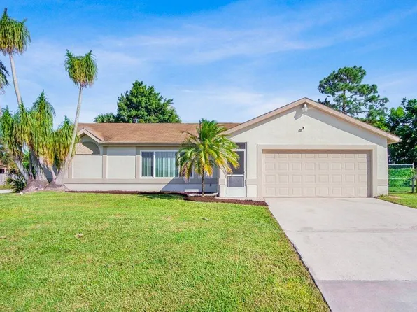1085 SW Canary Terrace, Port St Lucie, FL 34953