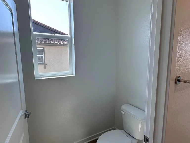 5954 Catskills Ct — Photo 13