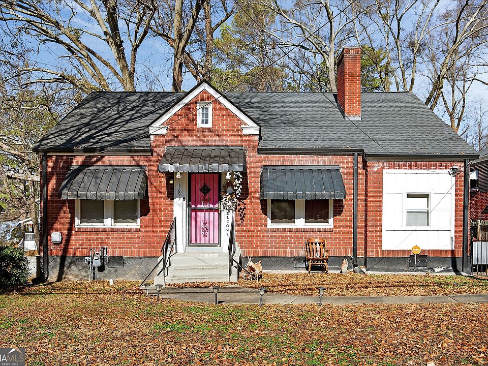 1st image of 1695 Beecher St SW