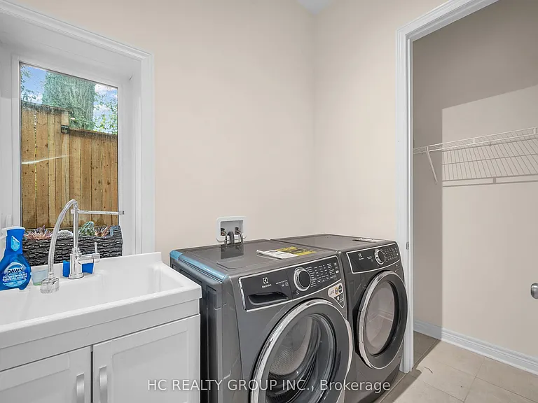 233 Butternut Ridge Trl — Photo 8