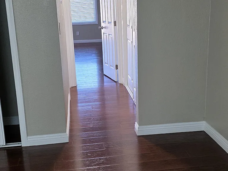 465 E Pasadena St #5 — Photo 10