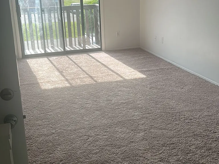 Garden Lane Apartments — Photo 4