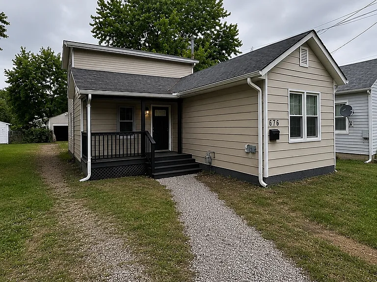 676 E Mark St — Photo 1