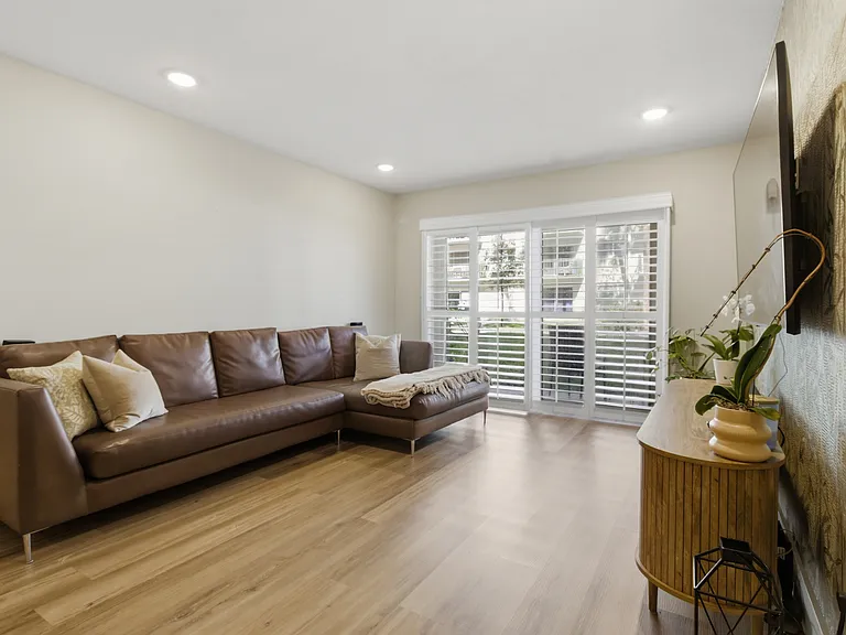 4611 W Fig St #103 — Photo 16