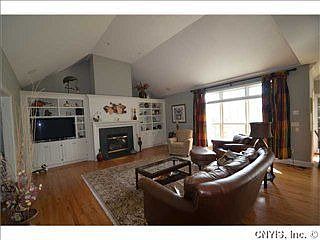 3rd image of 125 Gadwall Ln