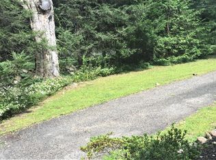 100 Center Rd, Woodbridge, CT 06525