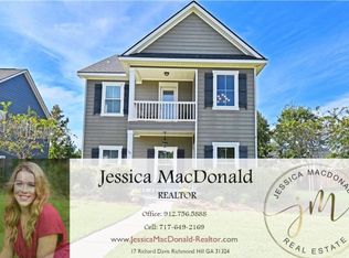 100 Osgood Ln, Richmond Hill, GA 31324