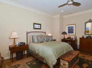 2010 Helena St, Houston, TX 77002