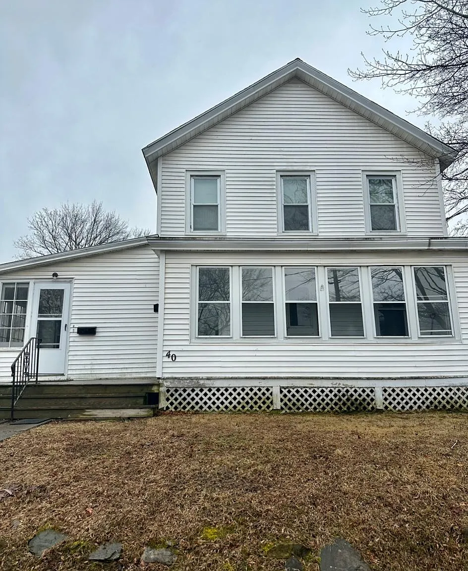 1 bed, 700 sqft, $1,200 — Photo 1